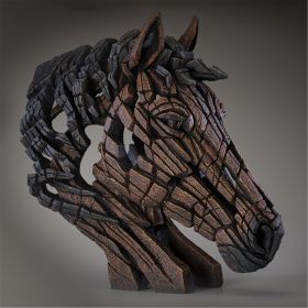 Edge Sculpture Horse Bust Bay